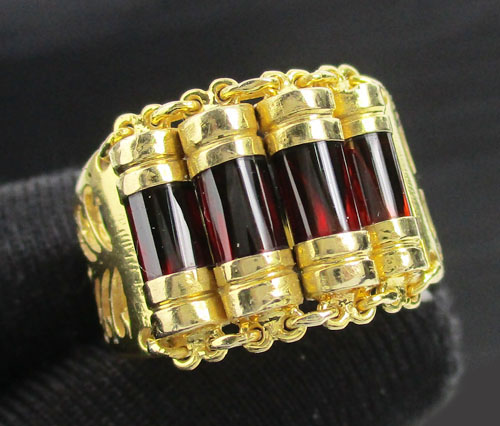 แหวน โกเมน รางระนาด ฉลุลาย ทอง90 งานสวยมาก นน. 5.48 g