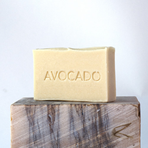 AVOCADO SOAP สบู่น้ำมันธรรมชาติอโวคาโด