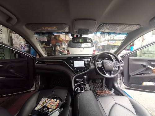 toyota camry 2019 จัดอัพเกรดลำโพงเป็น FOCAL แบรนด์ดังสัญชาติฝรั่งเศส  งานติดตั้งเนี๊ยบ ลำโพงเข้าเบ้า