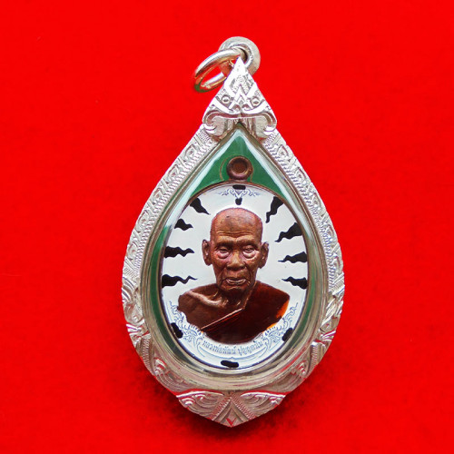 เหรียญหลวงพ่อพัฒน์ วัดห้วยด้วน รุ่นเจ้าสัวมหาเศรษฐี ๙๙ เนื้อมันปูลงยาเสือขาว ปี 2563 ตลับเงิน 2