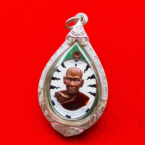 เหรียญหลวงพ่อพัฒน์ วัดห้วยด้วน รุ่นเจ้าสัวมหาเศรษฐี ๙๙ เนื้อมันปูลงยาเสือขาว ปี 2563 ตลับเงิน 1