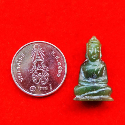 พระหินหยกแกะ พิมพ์พระพุทธ วัดธรรมมงคล สร้างโดยพระอาจารย์วิริยังค์ ปี 2536 สวยหายาก องค์ 28 3