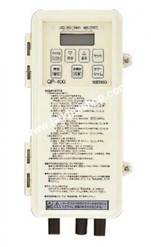 GNSS SYNCHRONIZATION SOLAR-POWERED OUTDOOR CLOCK, Double-faced Pole Type QFC-787GNS 1