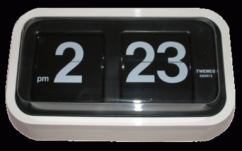 นาฬิกาแขวนผนังระบบแผ่นพับตัวเลข TWEMCO BQ-58 (Flip clock)