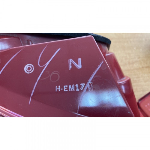 ไฟท้ายแท้ดวงนอก MAZDA 3 4 ประตู 2005-2007 5