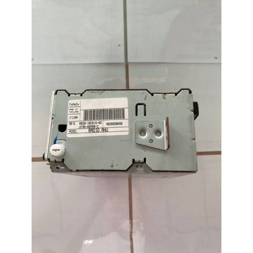 VOLVO S60 V60 2012-2015  เครื่องเล่นวิทยุและ CD 3