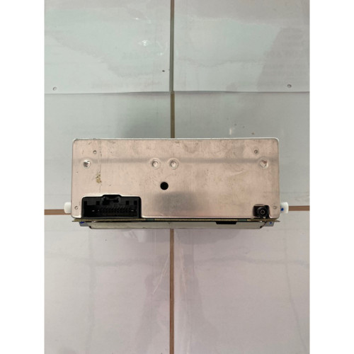 VOLVO S60 V60 2012-2015  เครื่องเล่นวิทยุและ CD 5